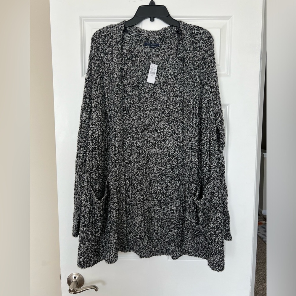NWT American Eagle wool cardigan. Brand new, never worn. Dark/medium Gray.